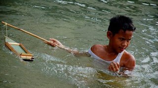 Bocah di Beratus Pulau