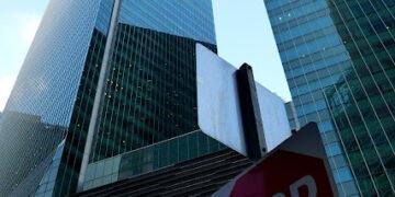 Cara Sederhana Lolos Imigrasi Singapura