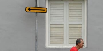 Kikuk Motret Jalanan: dengan kamera gedhe