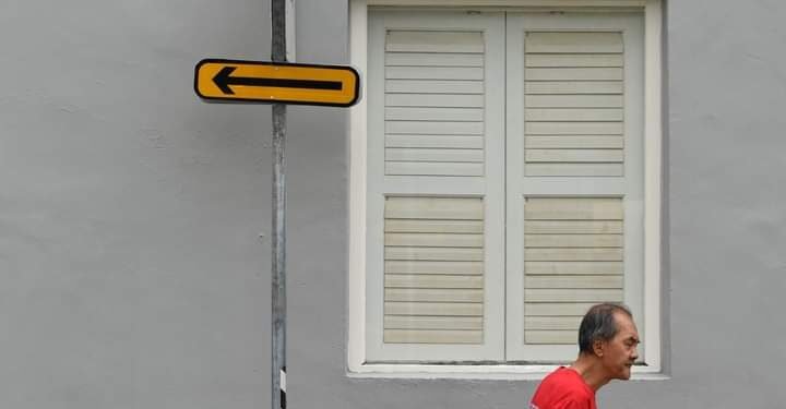 Kikuk Motret Jalanan: dengan kamera gedhe