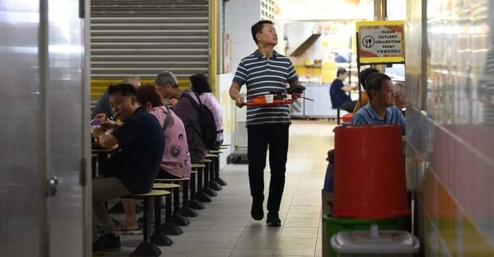 Kikuk Motret Jalanan: dengan kamera gedhe