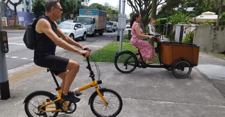 “Seteguk Air Dingin”: dari budaya baik bule di Singapura