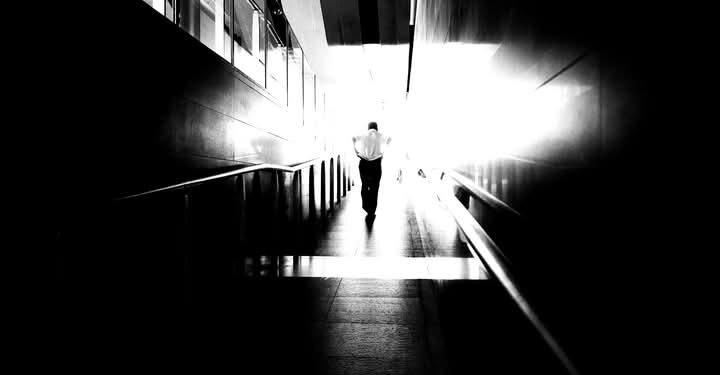 Kita Adalah Orangtua Kandung Premanisme: dan dua buku yang menjelaskan fenomena premanisme