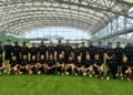 Melatih Bola, Melatih Menghadapi Manusia